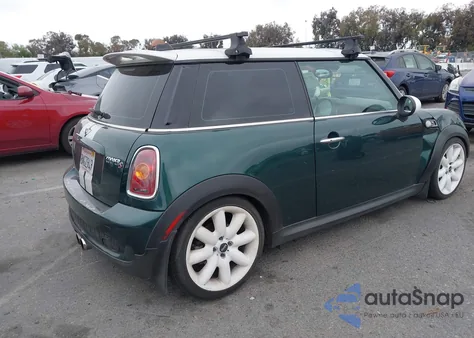 2009 Mini Cooper S from USA, damaged, VIN WMWMF735X9TT94065